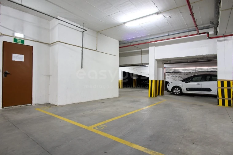 Apartamento T2 para Venda em Vila Real de Santo Antonio Foto 20