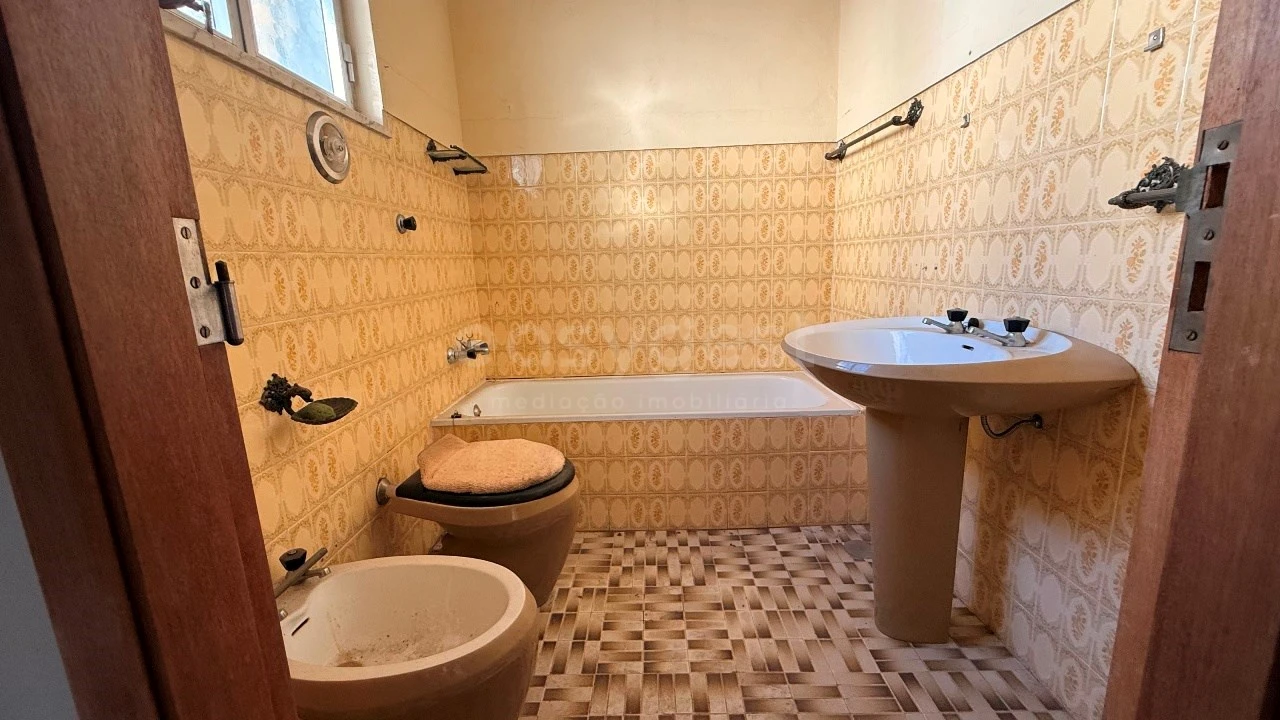 Prédio para Venda em Castelo Branco Foto 2