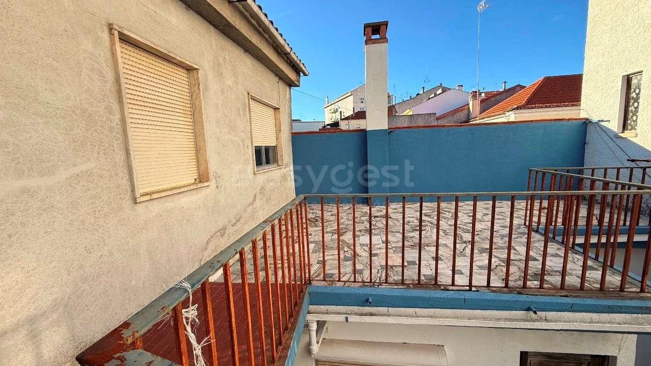 Prédio para Venda em Castelo Branco Foto 5