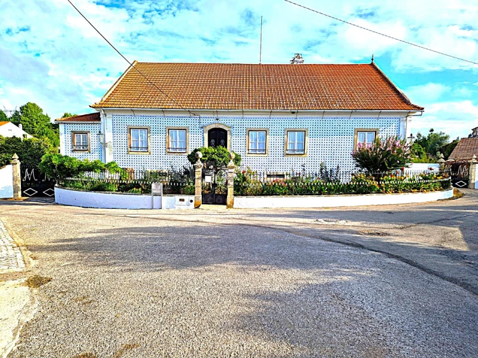 Quinta T3 para Venda em Ferreira do Zezere Foto 1