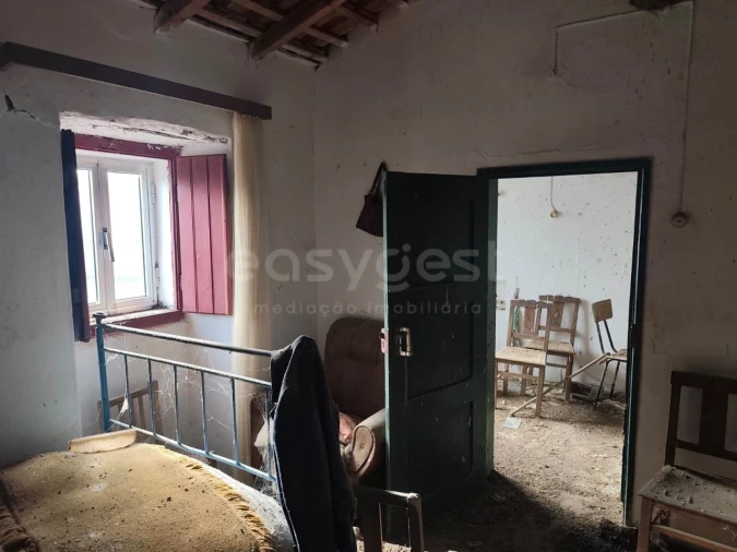 Moradia T1 para Venda em Aldeia dos Fernandes Foto 19