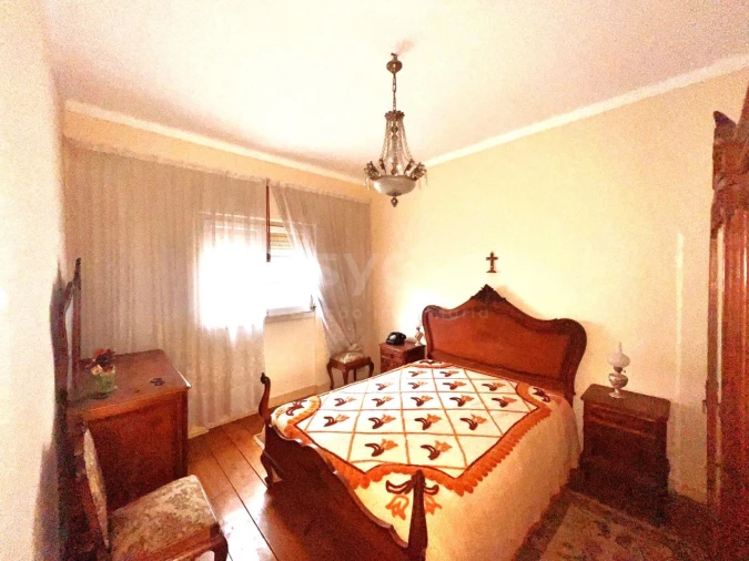 Moradia T5 para Venda em Nossa Sra de Fatima Foto 8