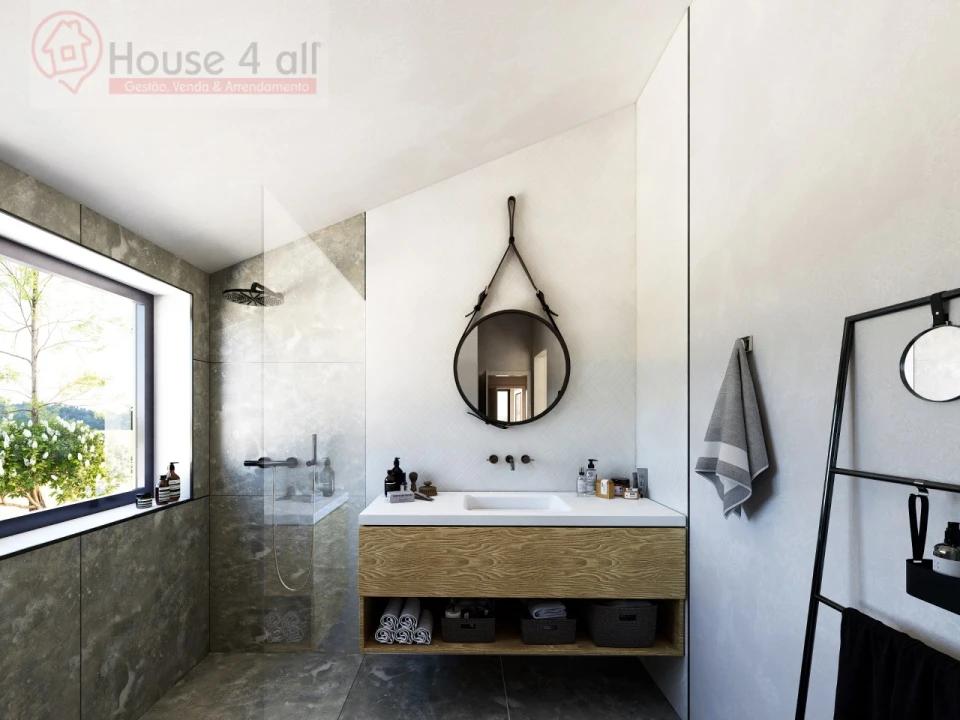 Moradia T4 para Venda em Santa Maria, São Pedro e Sobral da Lagoa Foto 6