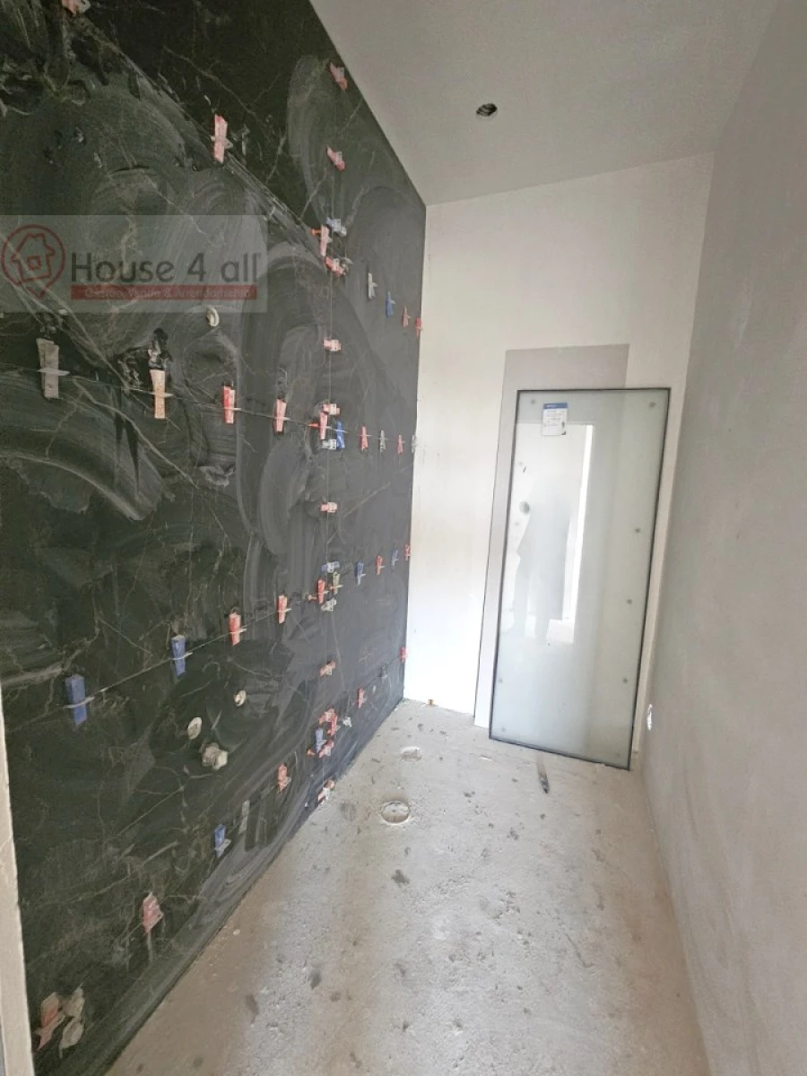 Moradia T4 para Venda em Santa Maria, São Pedro e Sobral da Lagoa Foto 12