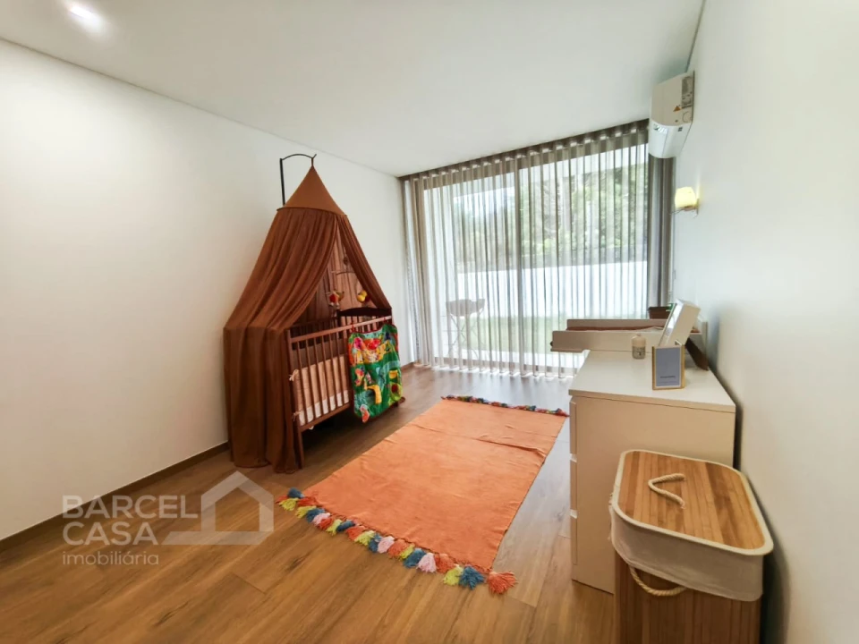 Moradia T3 para Venda em Manhente Foto 13