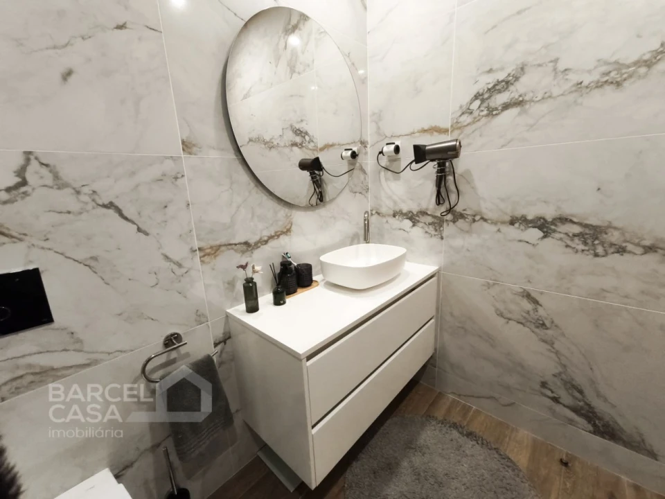 Moradia T3 para Venda em Manhente Foto 14