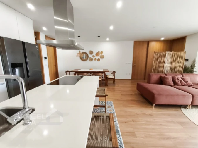 Moradia T3 para Venda em Manhente Foto 6