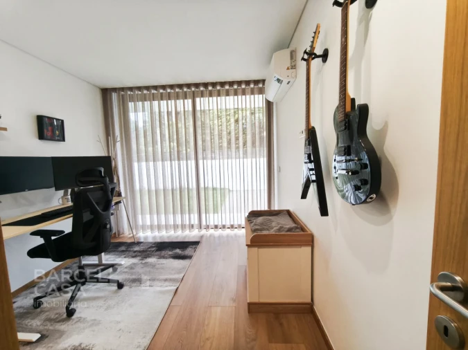 Moradia T3 para Venda em Manhente Foto 18