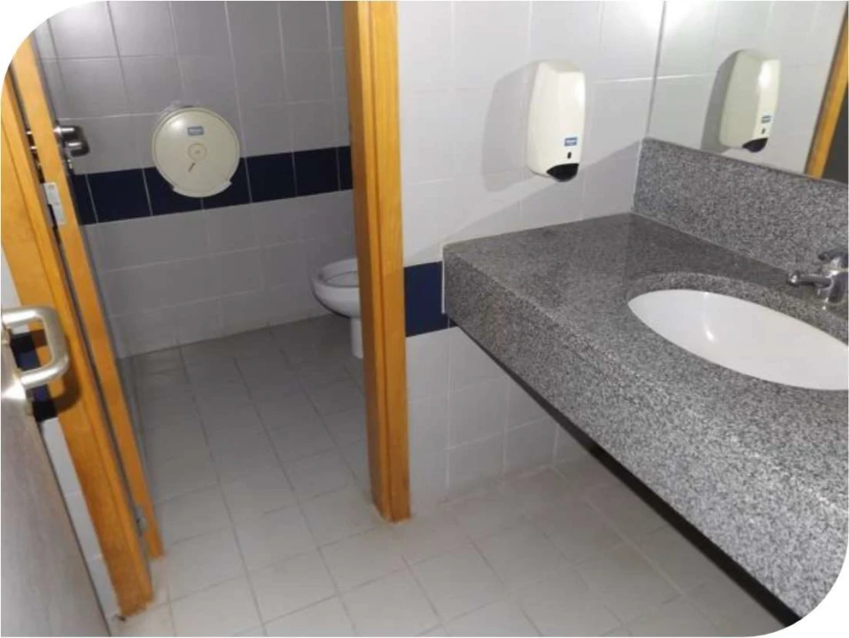 Loja para Venda em Alcanhões Foto 13