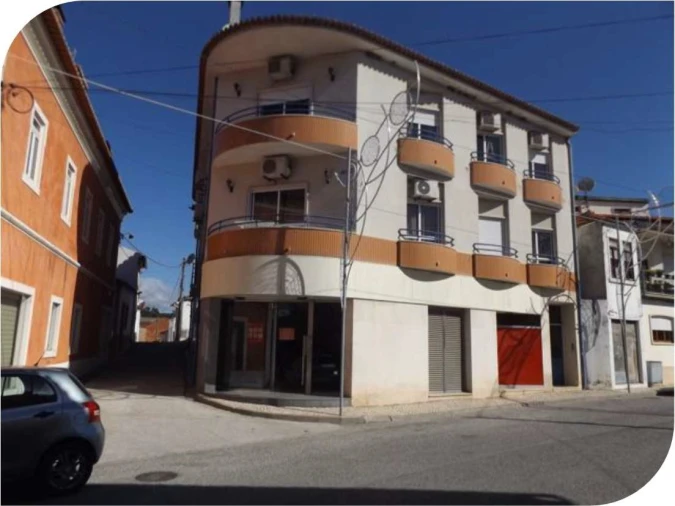 Loja para Venda em Alcanhões Foto 4