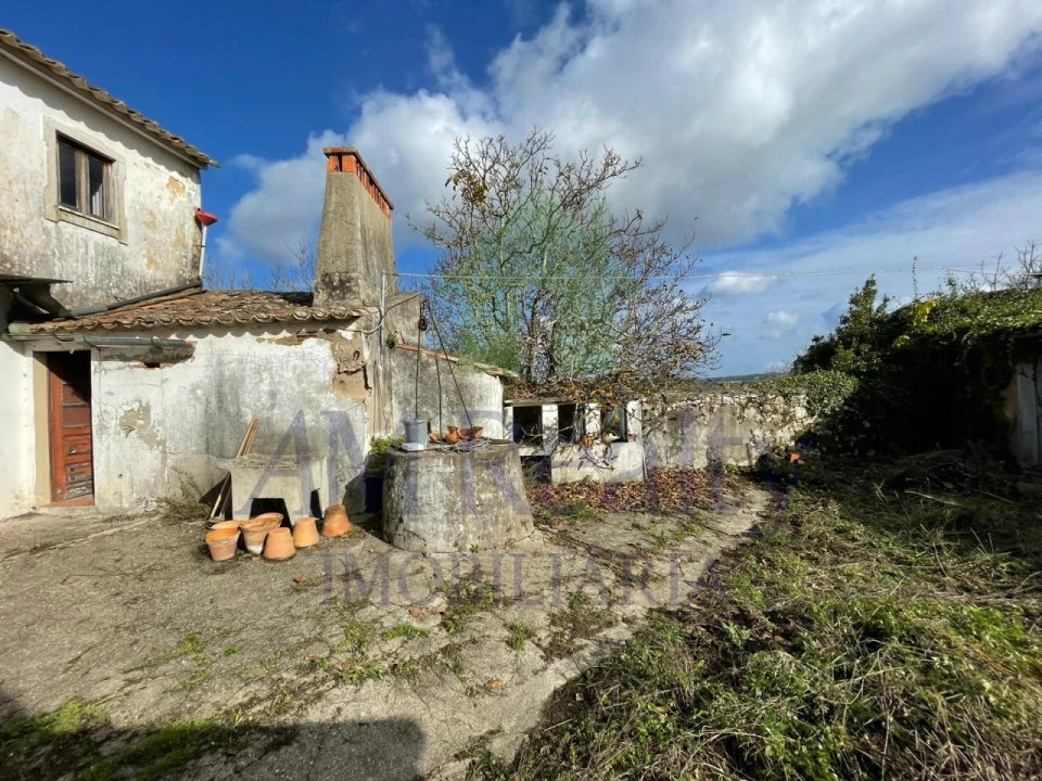 Moradia para Venda em Olho Marinho Foto 8