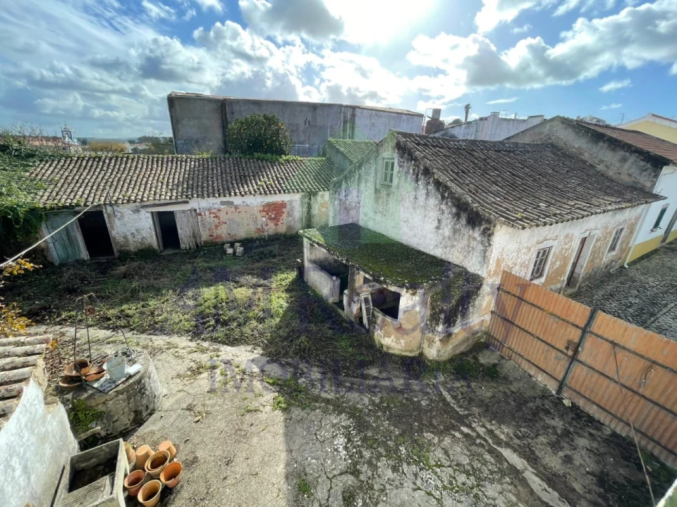 Moradia para Venda em Olho Marinho Foto 26