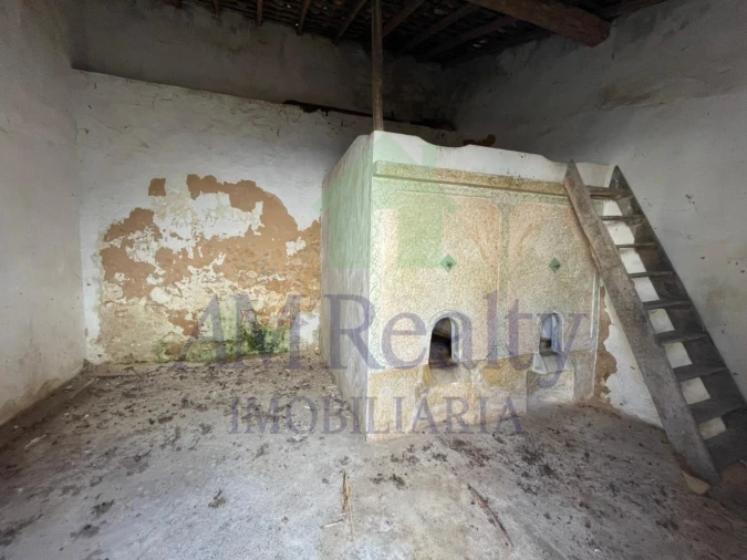 Moradia para Venda em Olho Marinho Foto 16