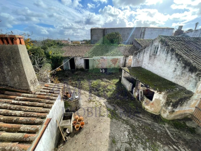 Moradia para Venda em Olho Marinho Foto 30