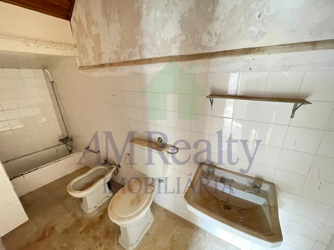 Moradia para Venda em Olho Marinho Foto 39