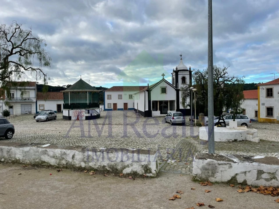 Moradia para Venda em Santa Maria, São Pedro e Sobral da Lagoa Foto 3