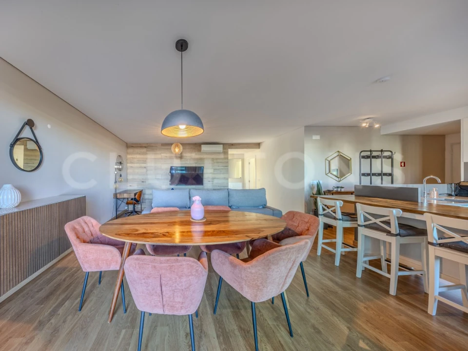 Apartamento T2 para Venda em Quarteira Foto 2