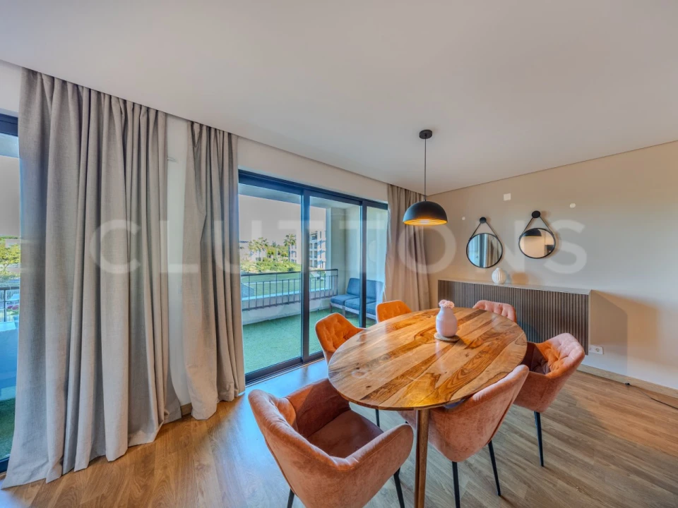 Apartamento T2 para Venda em Quarteira Foto 8