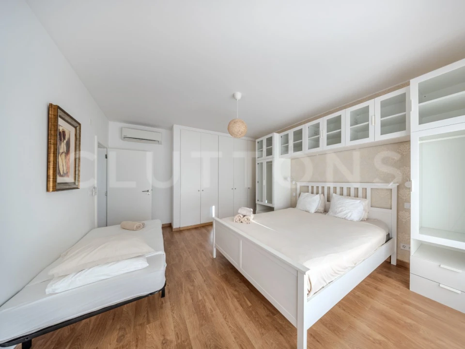 Apartamento T2 para Venda em Quarteira Foto 14