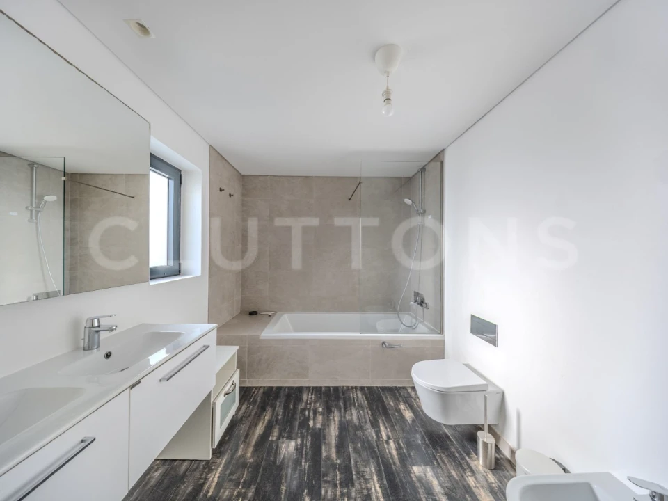 Apartamento T2 para Venda em Quarteira Foto 20