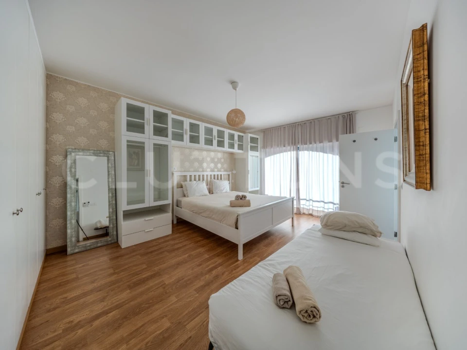 Apartamento T2 para Venda em Quarteira Foto 4