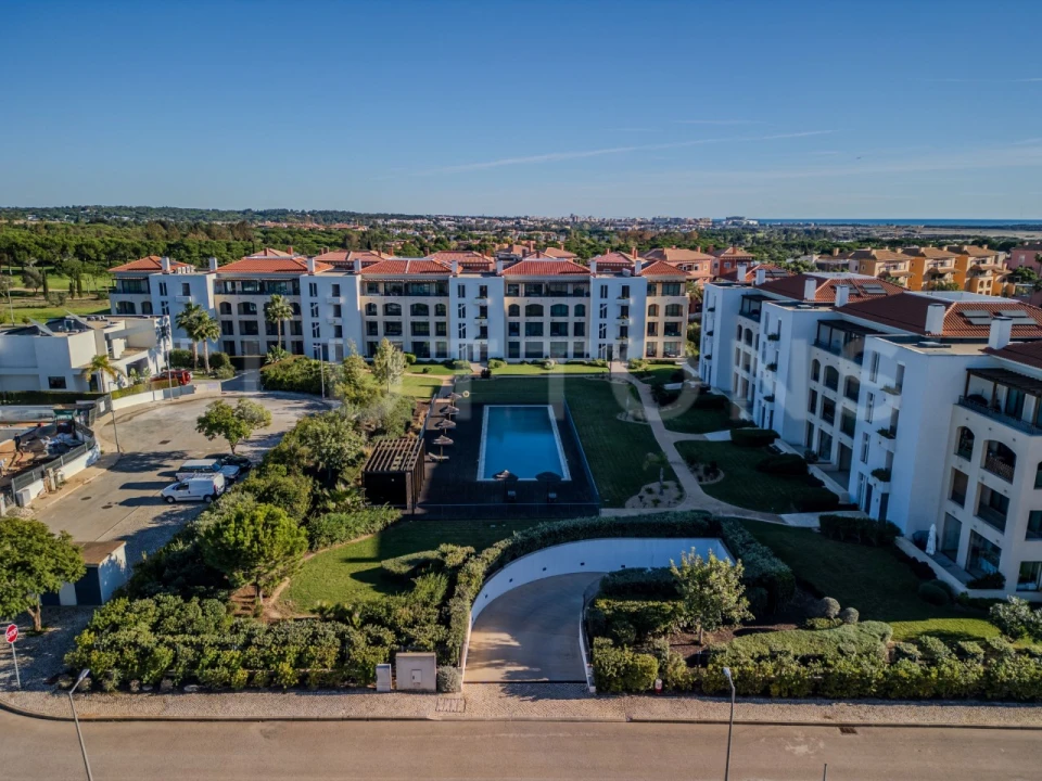 Apartamento T2 para Venda em Quarteira Foto 28
