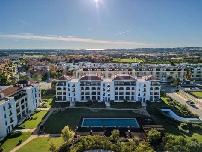 Apartamento T2 para Venda em Quarteira Foto 5