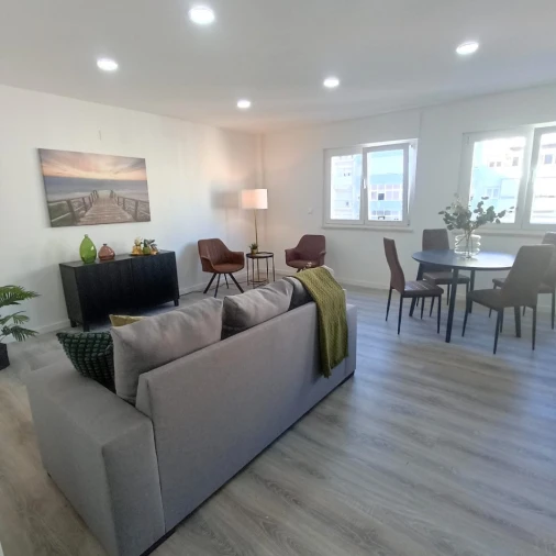 Apartamento T3 para Venda em Benfica Foto 7