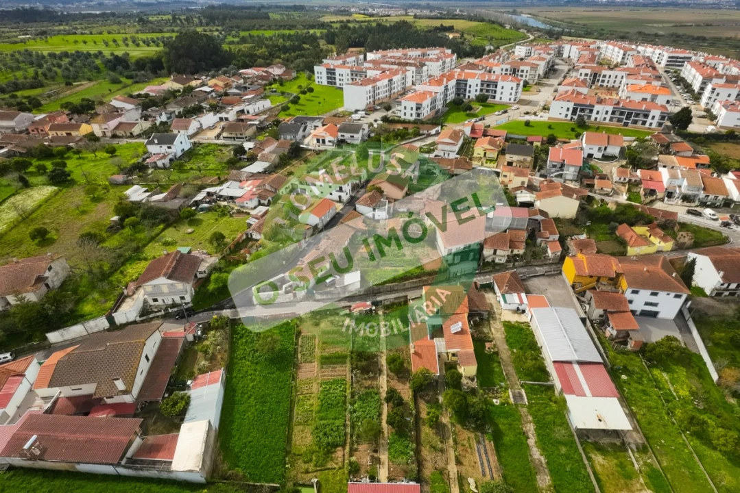 Moradia T2 para Venda em Pereira Foto 11