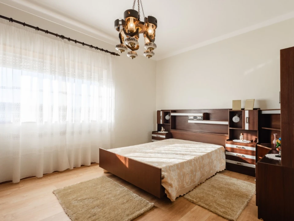 Moradia T4 para Venda em Lavos Foto 14