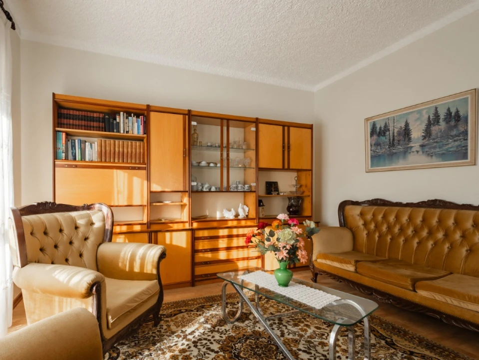 Moradia T4 para Venda em Lavos Foto 18