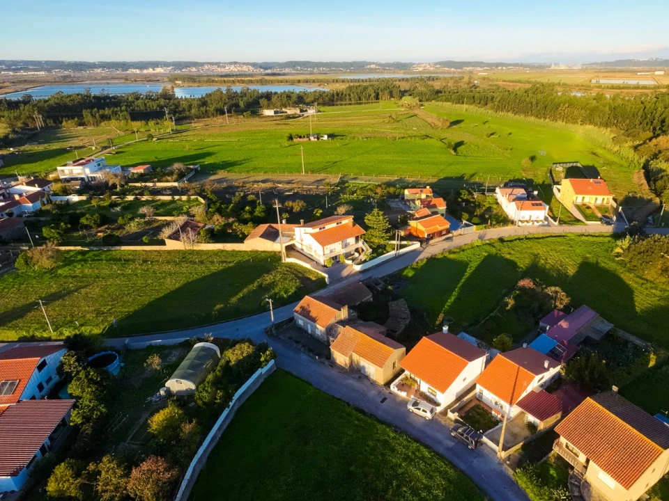 Moradia T4 para Venda em Lavos Foto 30