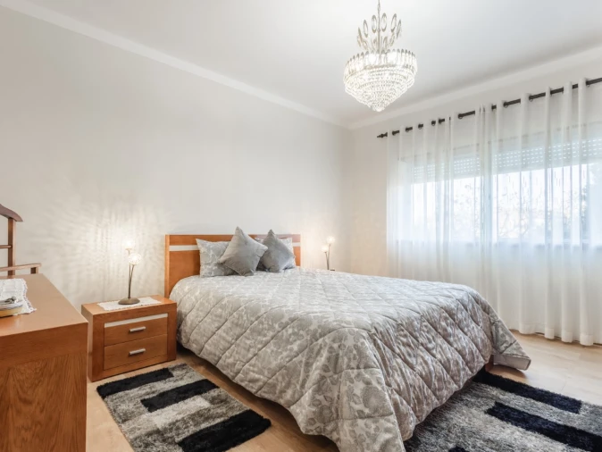 Moradia T4 para Venda em Lavos Foto 10