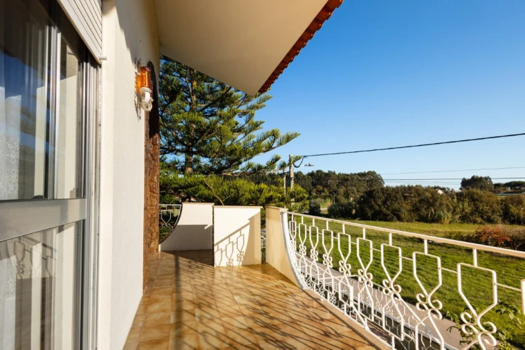 Moradia T4 para Venda em Lavos Foto 20