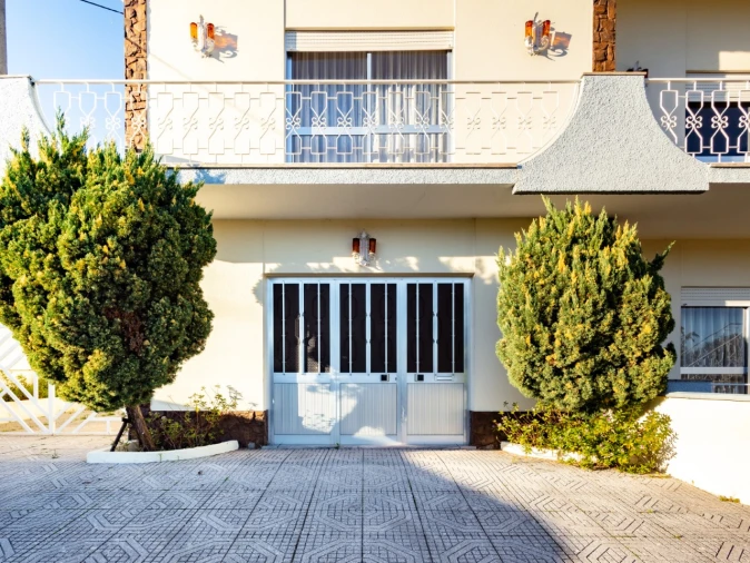 Moradia T4 para Venda em Lavos Foto 28