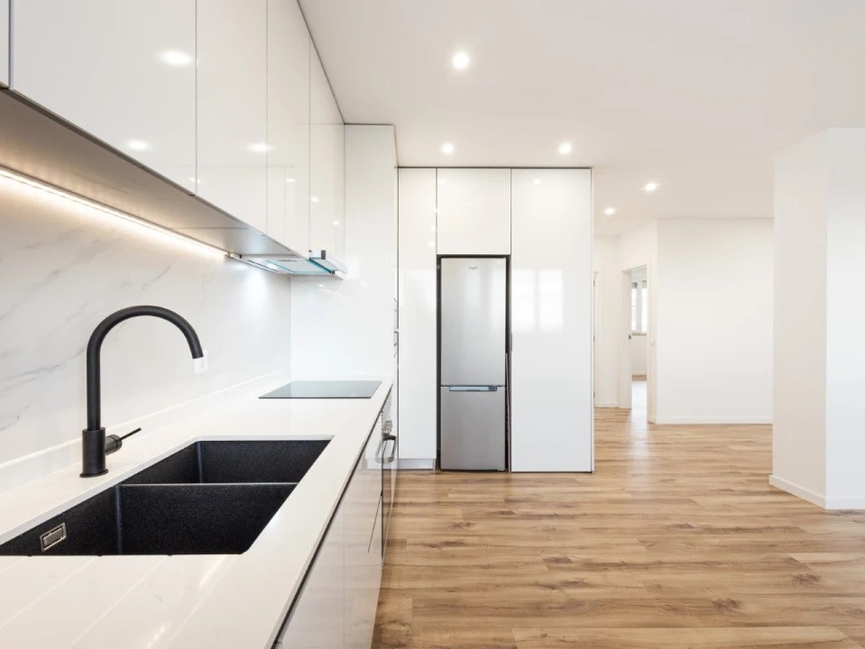 Apartamento T2 para Venda em Buarcos Foto 6