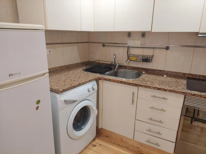 Apartamento T1 para Venda em Santa Maria Maior Foto 13