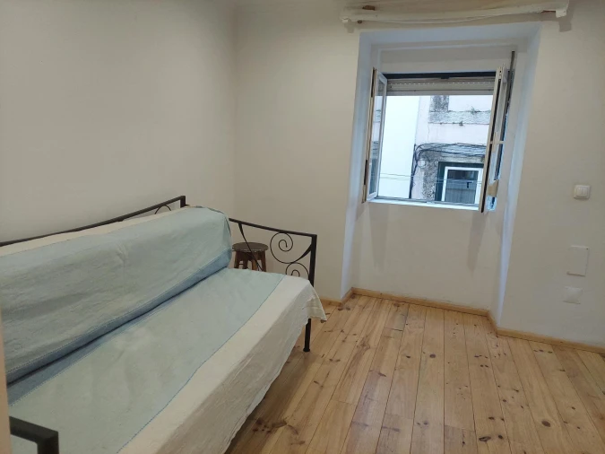 Apartamento T1 para Venda em Santa Maria Maior Foto 28