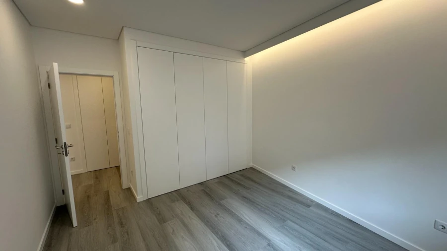 Apartamento T3 para Venda em Viseu Foto 11