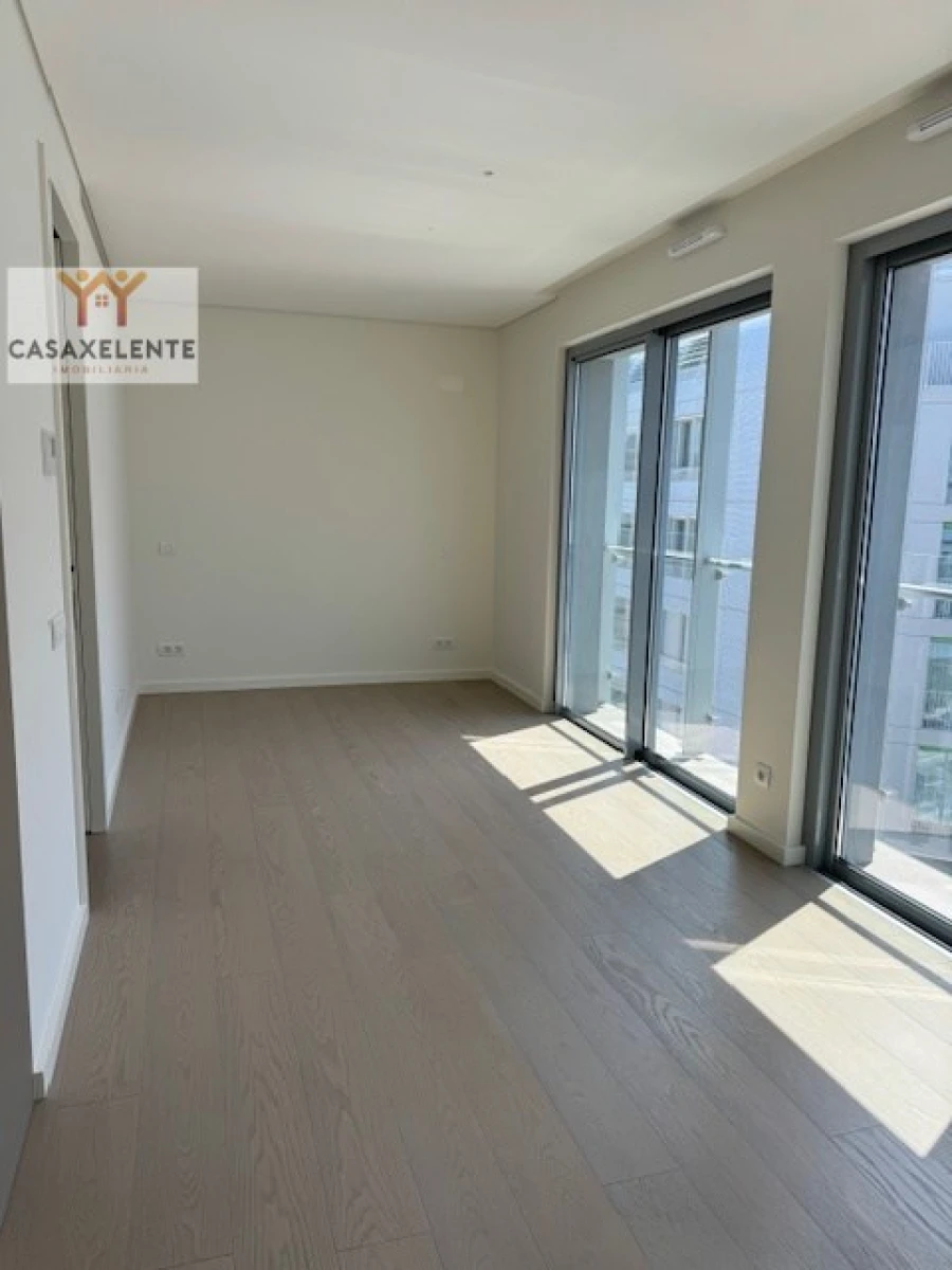Apartamento T1 para Venda em Marvila Foto 23