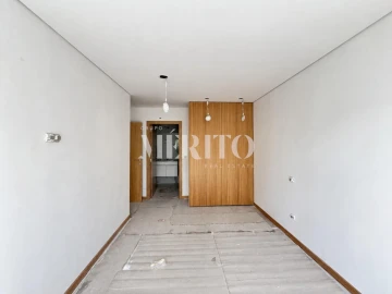 Apartamento T2 para Venda em Galegos (Santa Maria)