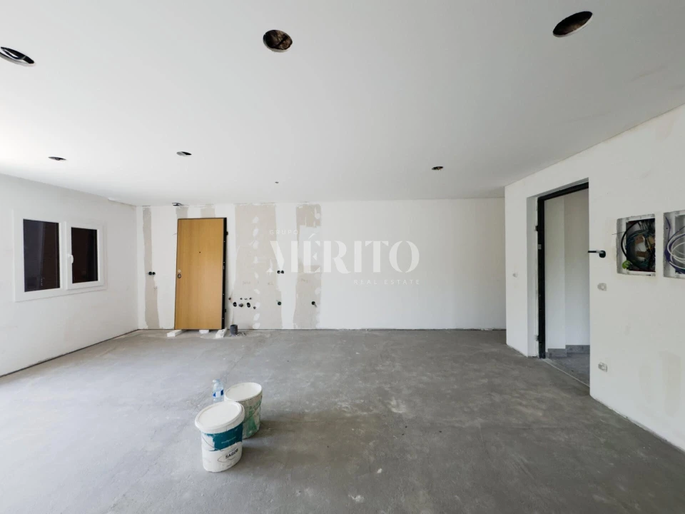 Apartamento T2 para Venda em Galegos (Santa Maria) Foto 1