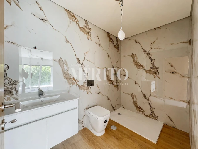 Apartamento T2 para Venda em Galegos (Santa Maria) Foto 13