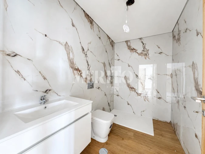 Apartamento T2 para Venda em Galegos (Santa Maria) Foto 6