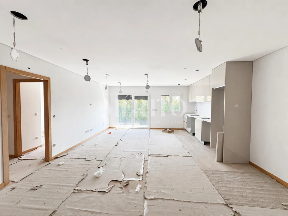 Apartamento T2 para Venda em Galegos (Santa Maria) Foto 1