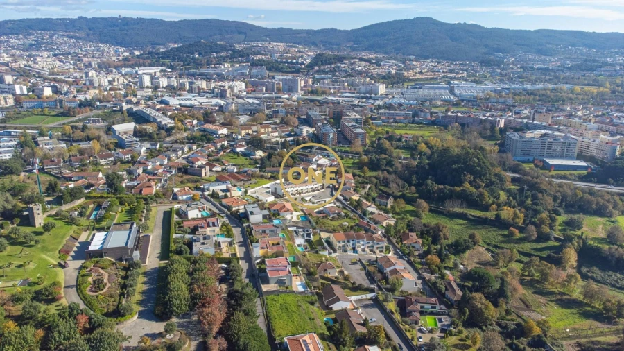 Terreno para Venda em Braga (Maximinos, Sé e Cividade) Foto 25