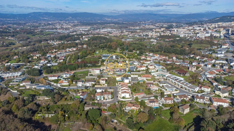Terreno para Venda em Braga (Maximinos, Sé e Cividade) Foto 20