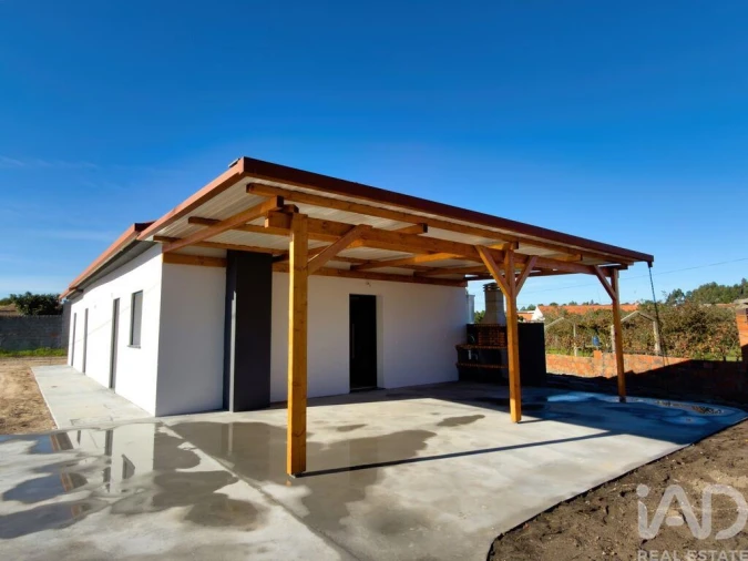 Moradia T3 para Venda em Marinha Grande Foto 7