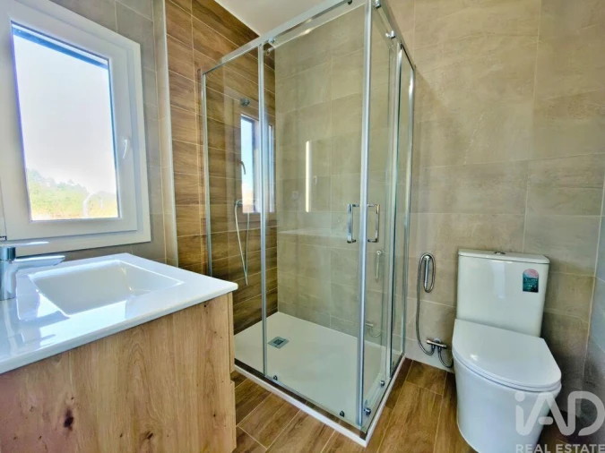 Moradia T3 para Venda em Marinha Grande Foto 26