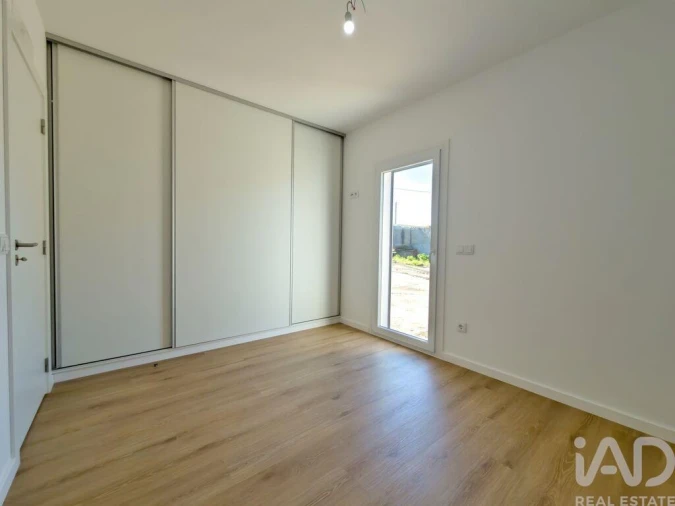 Moradia T3 para Venda em Marinha Grande Foto 24